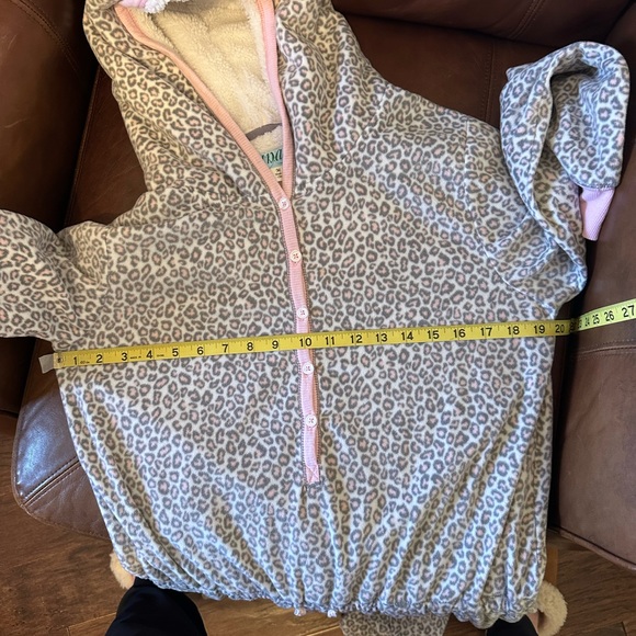 Dina Be Francescas Leopard Print Hooded Onsie PJ’s - Women’s Medium - Picture 5 of 6